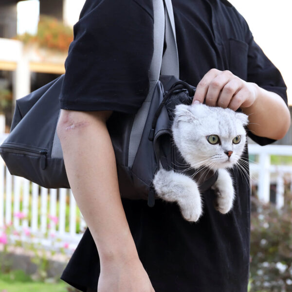 VC35 Safe Carrier Bag for Cats Grey Color (6)