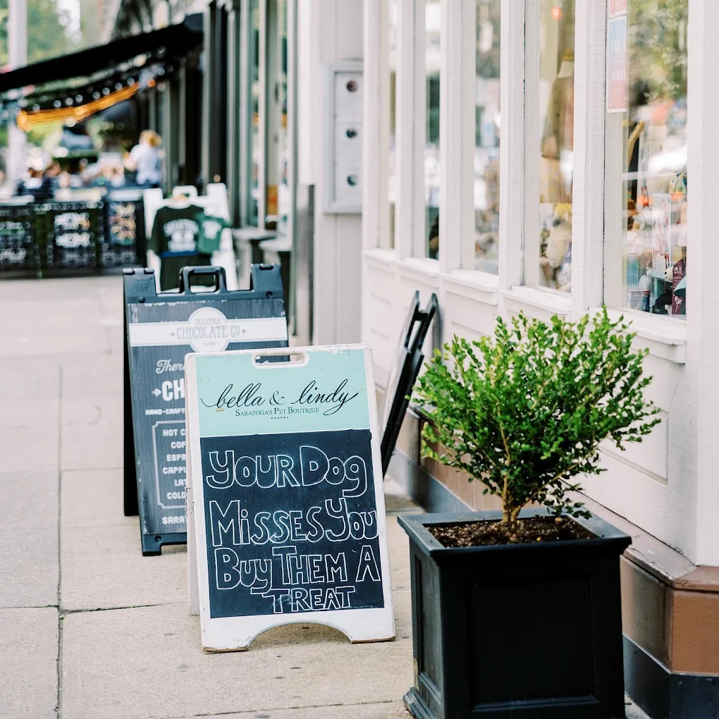 Bella & Lindy pet retailers